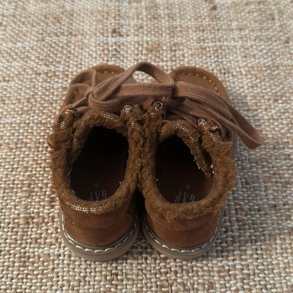 Gap Toddler Sherpa Moc Boots Brown Size 5